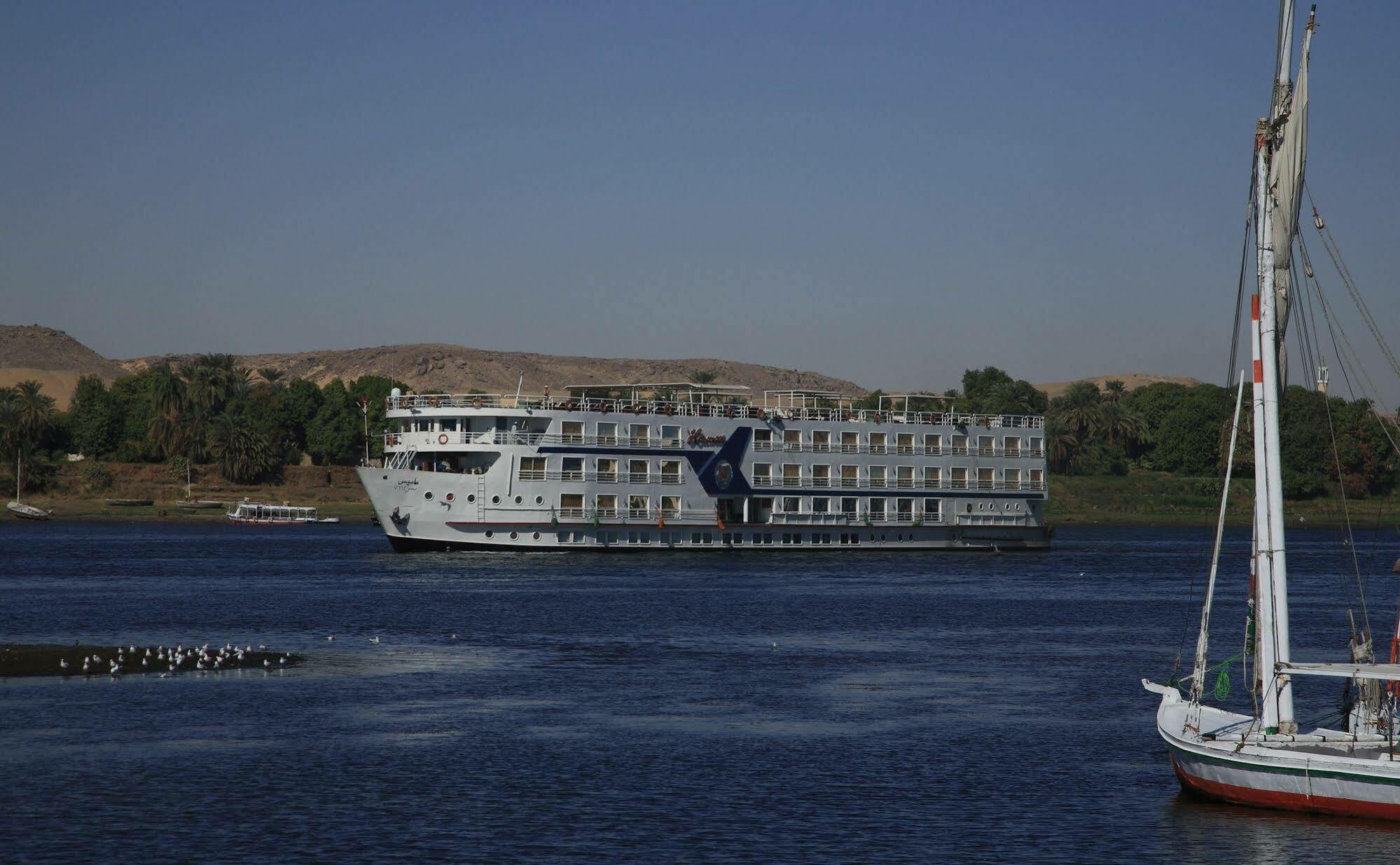 Hotel Movenpick Ms Hamees Qinā Exterior foto